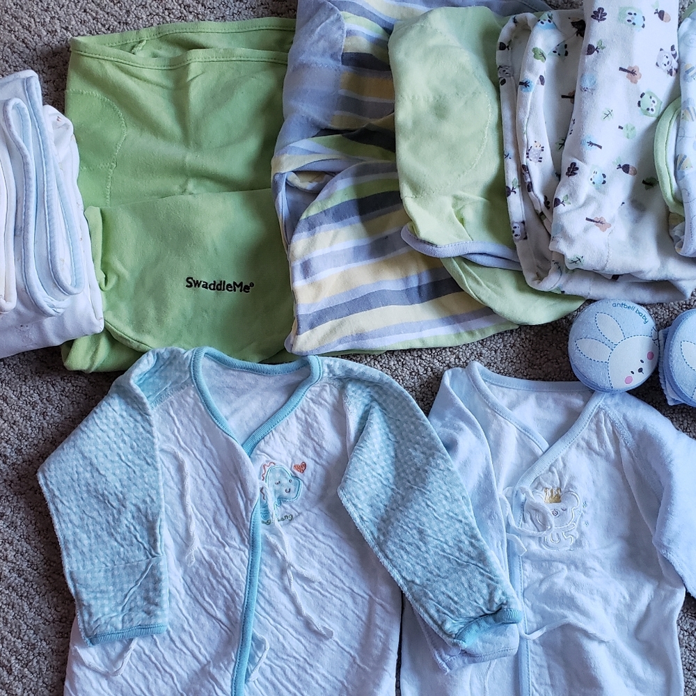 Baby swaddle